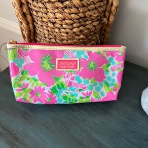 Lilly Pulitzer for Estée Lauder cosmetics bag